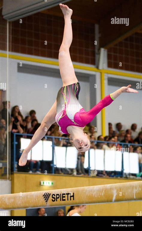 Die Rhythmische Sportgymnastik kommt in der Schweiz nicht zur Ruhe