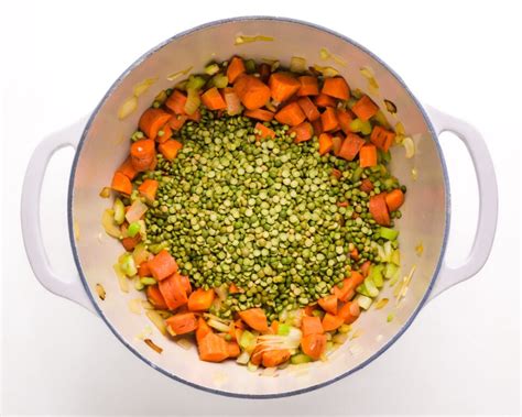 Split Peas With Onions