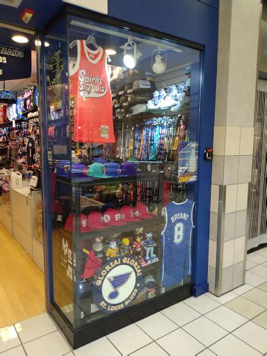 sporting goods stores fairview heights il