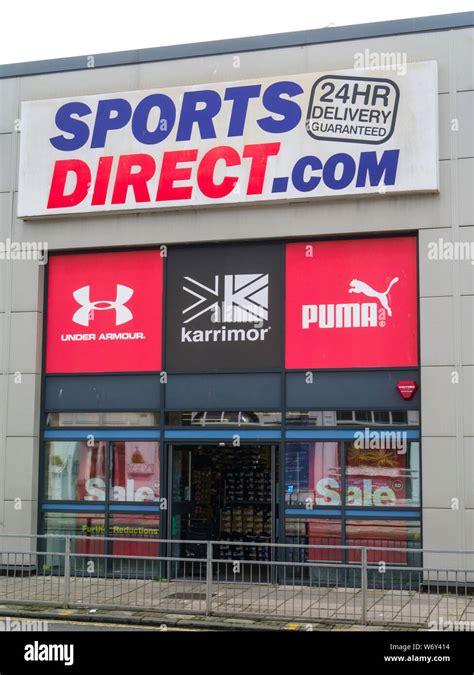 sports direct ayr opening times