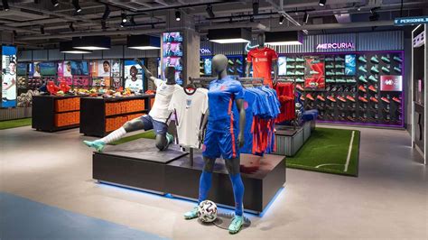 sports direct online returns in store