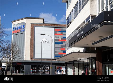 sports shops in hull city centre