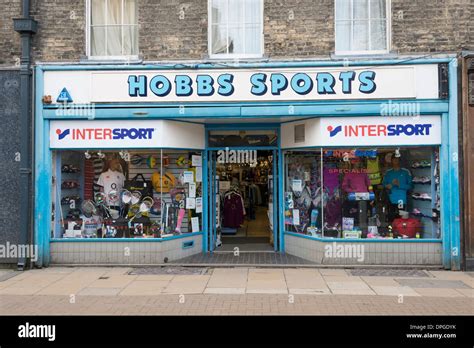 sports shops uk online