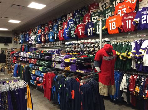 sports stores in usa