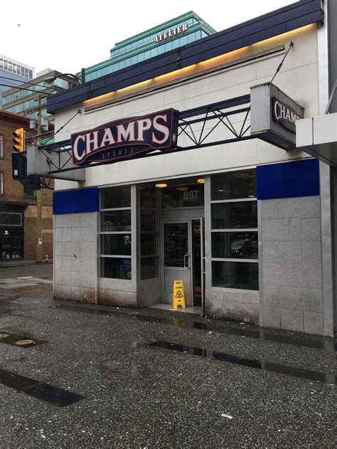 sports stores vancouver bc