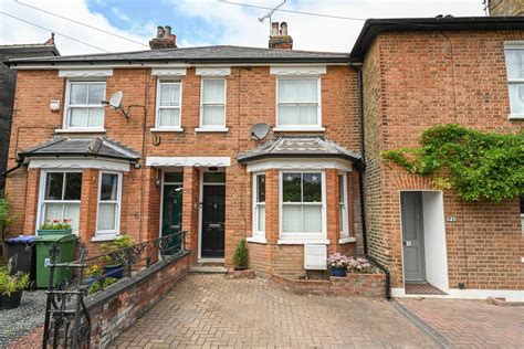 Springfield Lane Weybridge