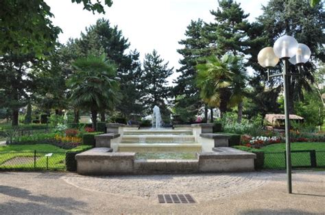 square de la roquette