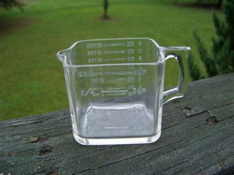 Square Glass Measuring Cup