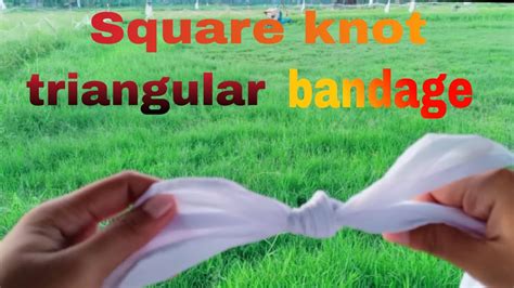 square knot triangular bandage