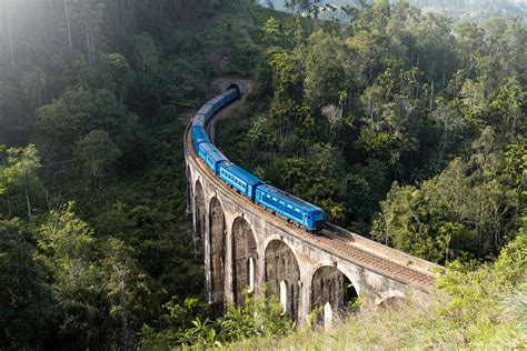 sri lanka train