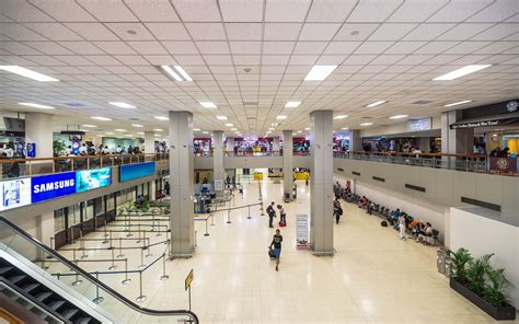 sri lankan international airport