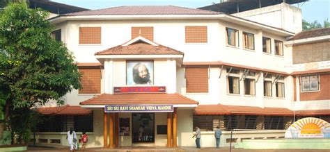 sri sri ravishankar vidya mandir near me