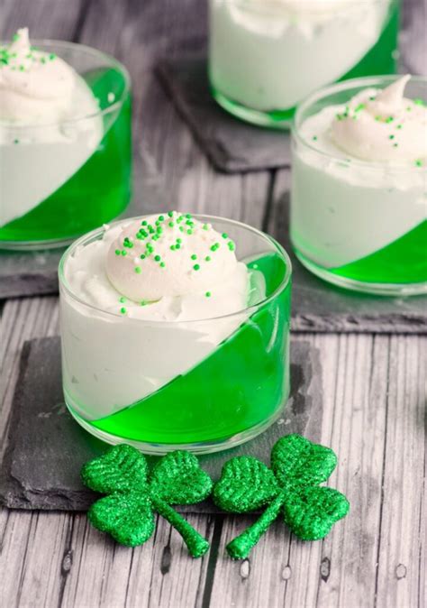 10 Delicious St Patricks Day Desserts Desserts, Brownie bites
