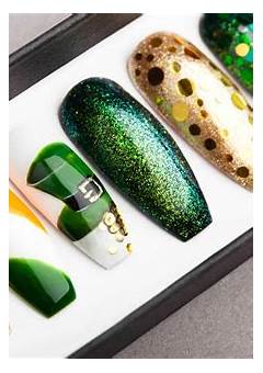 St. Patrick's Day Press On Nails: Celebrate In Style