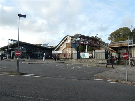 st austell train station arrivals