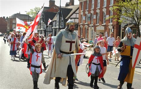 st george's day costume ideas