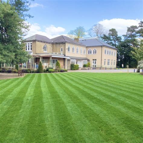 About St John Payne Term Dates