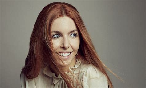 stacey dooley daily mail