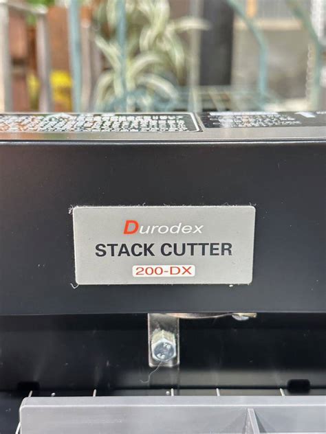 Stack Cutter 200-Dx