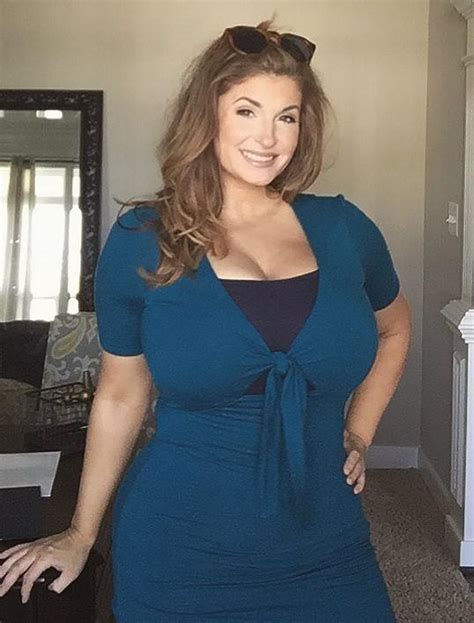 stacked milfs