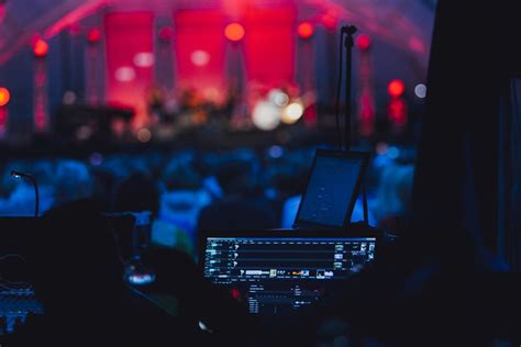 stage sound and lighting jobs