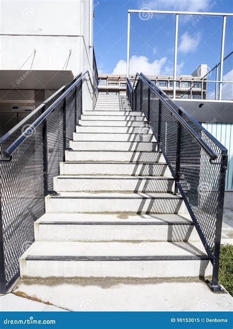 30 Amazing Outdoor Stair Design Ideas You Never Know Before Outdoor