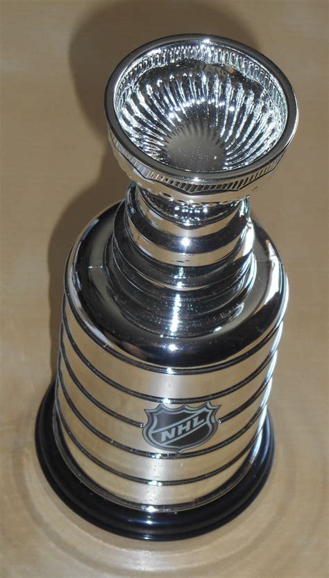stanley cup nhl 2006