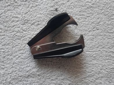 Staple Remover Dublin