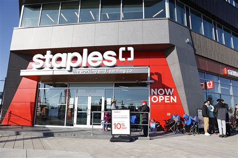 Staples Canada Salary