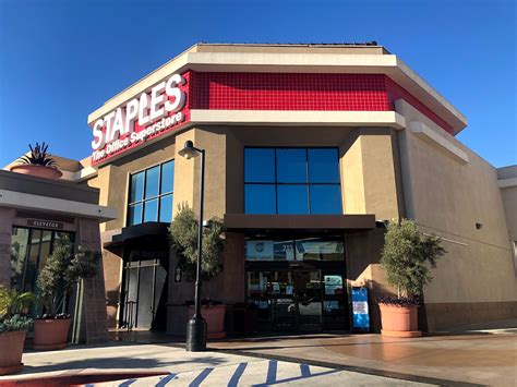 Staples In Glendale Ca