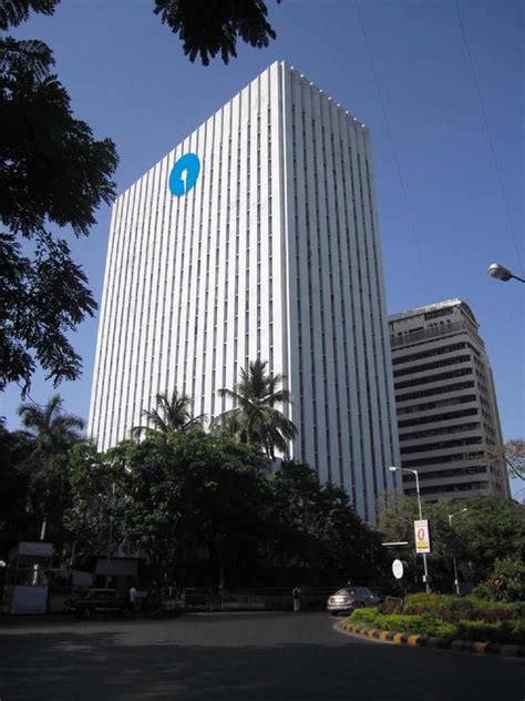 state bank of india headquarters address