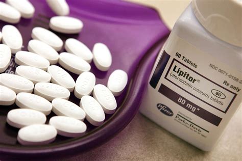 Lipitor side effects Statins and mental health.