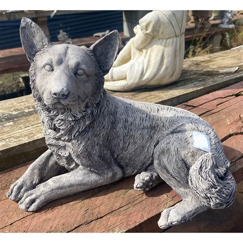 Statue Cattle Dog