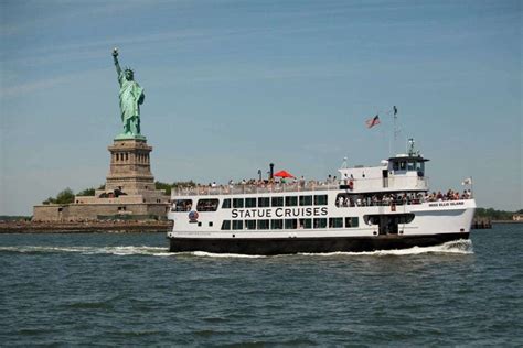 statue of liberty ferry and tour