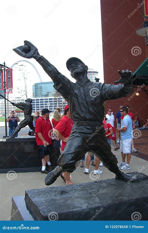 Statues Outside Nfl Stadiums