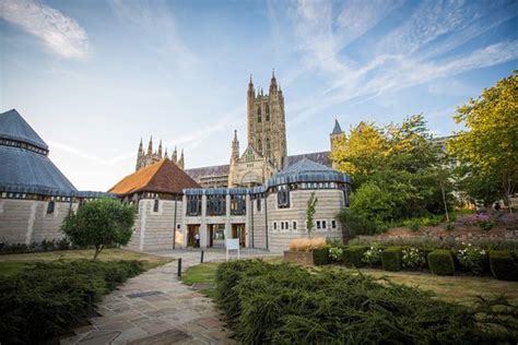 stay at canterbury cathedral