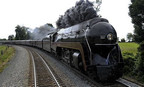 steam locomotive train trips