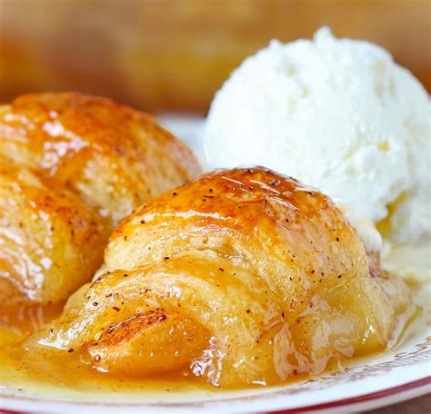Steamed Apple Dumplings