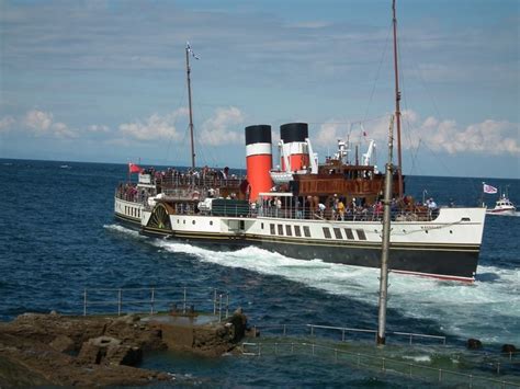 Steamer On Wallpaper
