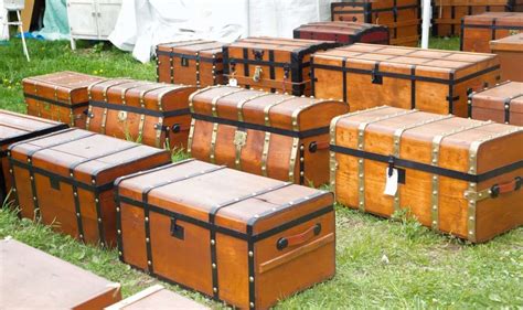 Steamer Trunk Suitcase