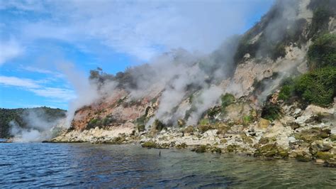 steaming cliffs rotorua