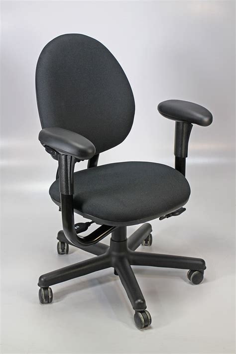 home.furnitureanddecorny.com:steelcase criterion chair review