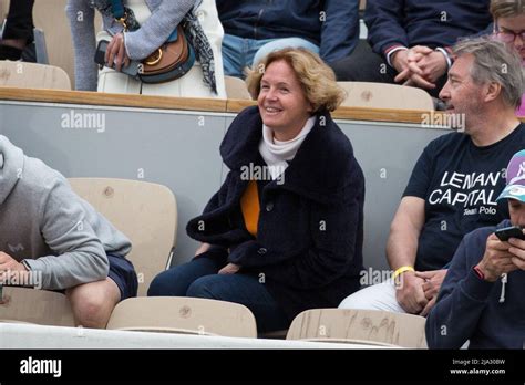 stefanos tsitsipas mother