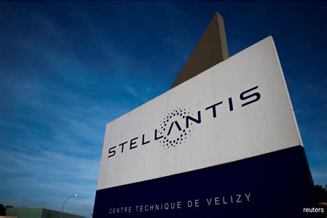 stellantis layoffs italy
