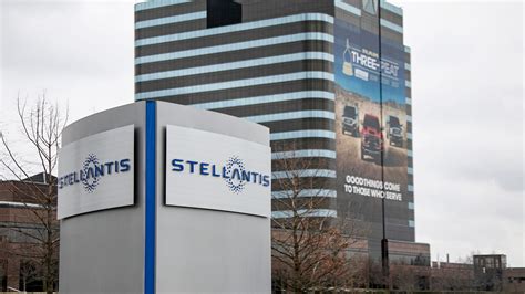 stellantis return to office