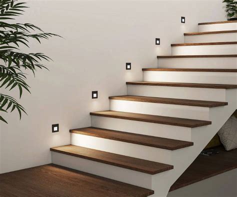 Step Case Light