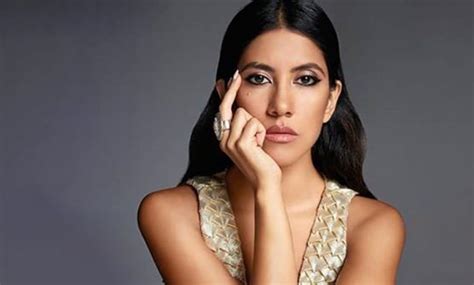 stephanie beatriz height weight