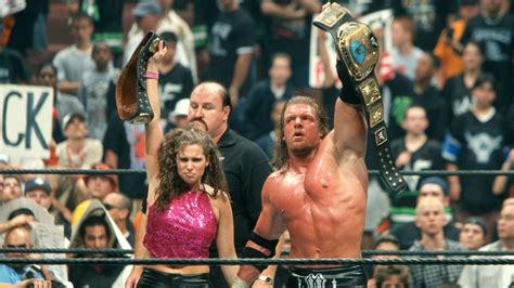 stephanie mcmahon wrestlemania 2000