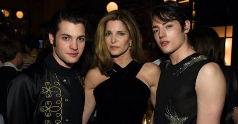 stephanie seymour and her sons