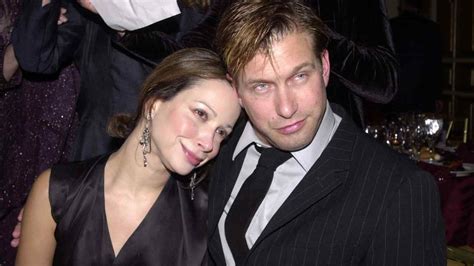 stephen baldwin and wife red carpet